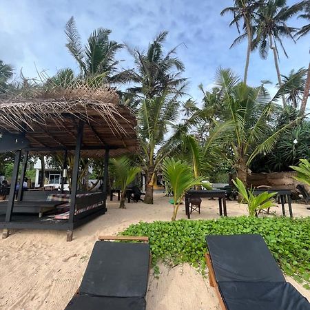 Sabine Holiday Resort And Restaurant Матара Екстериор снимка