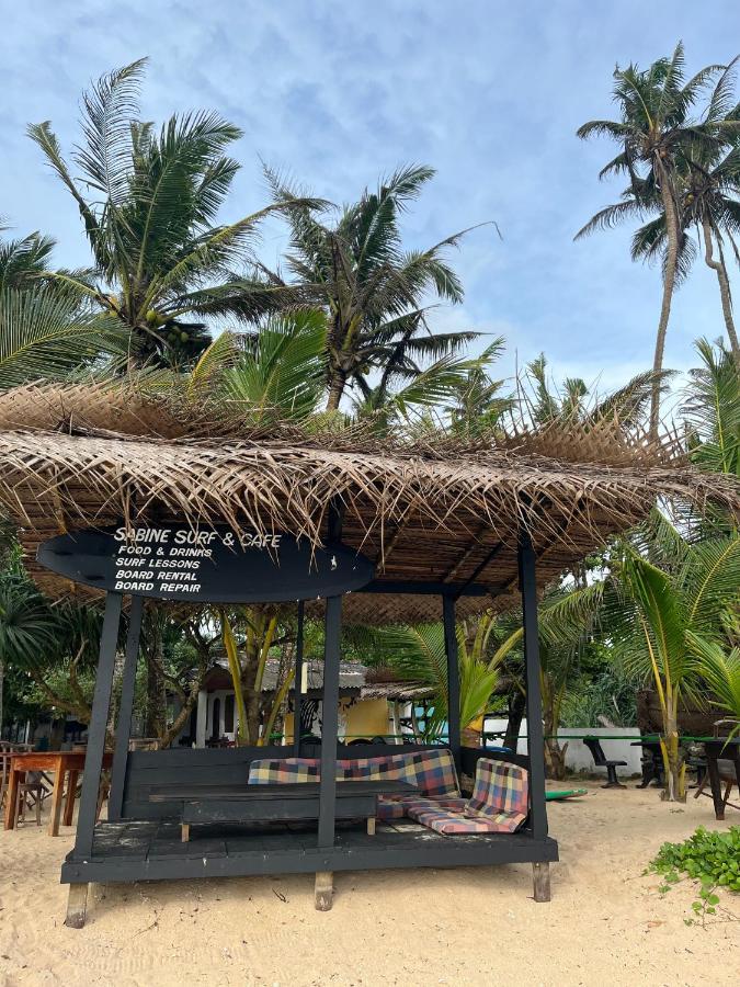 Sabine Holiday Resort And Restaurant Матара Екстериор снимка
